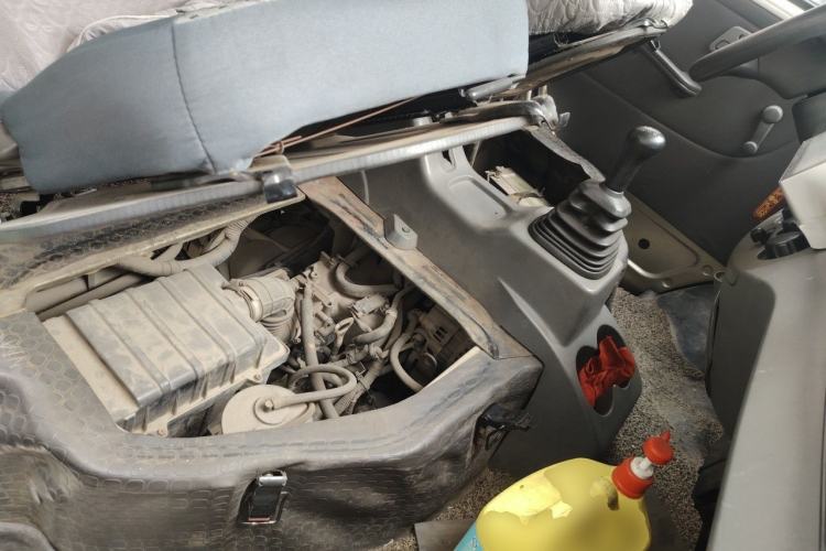 Used CHANGAN KAICHENG Xingguang 4500 2012 1.3L Base Version 4G13S1 Engine Bay