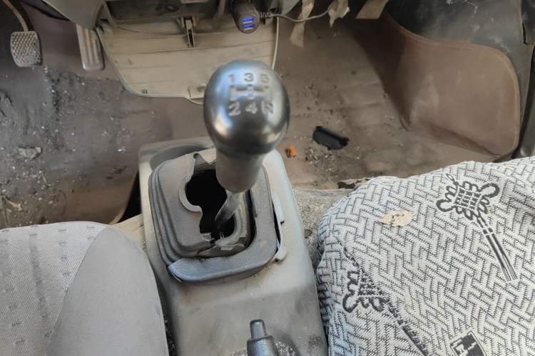 Used CHANGAN KAICHENG Xingguang 4500 2012 1.3L Base Version 4G13S1 Gear Lever