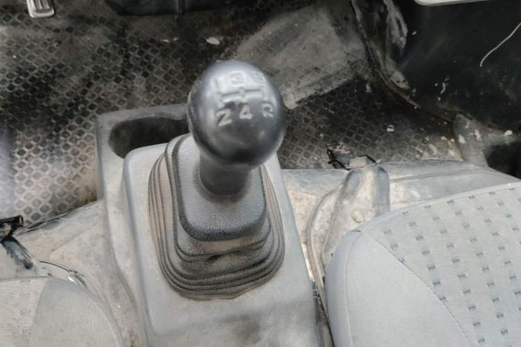 Used CHANGAN KAICHENG Xingguang 4500 2012 1.3L Base Version 4G13S1 Gear Lever