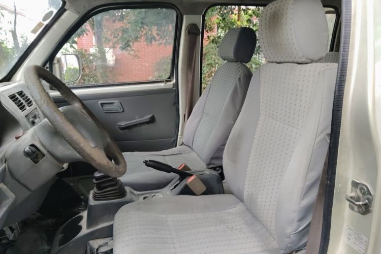 Used CHANGAN KAICHENG Xingguang 4500 2012 1.3L Base Version 4G13S1 Left Front Seat