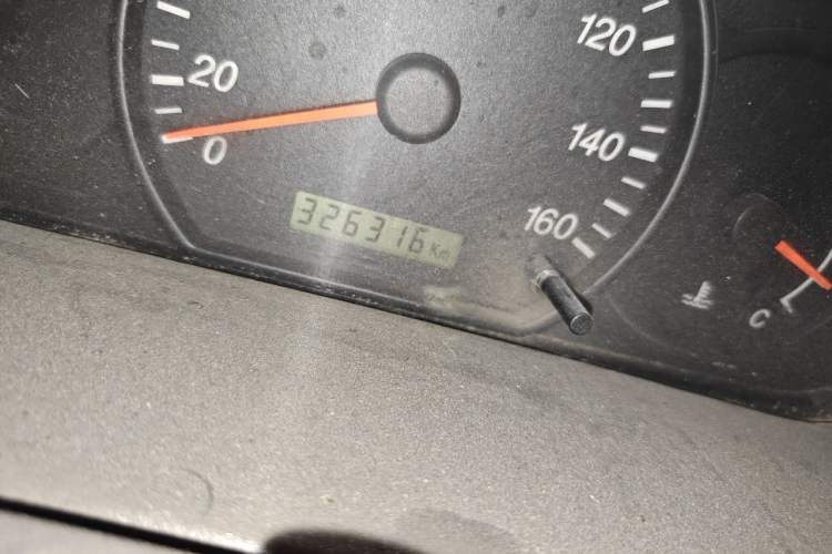 Used CHANGAN KAICHENG Xingguang 4500 2012 1.3L Base Version 4G13S1 Odometer Close Up