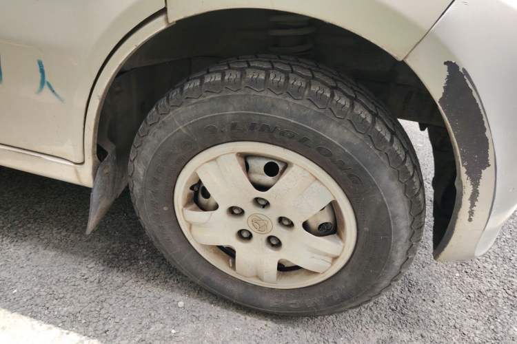 Used CHANGAN KAICHENG Xingguang 4500 2012 1.3L Base Version 4G13S1 Right Front Wheel Hub