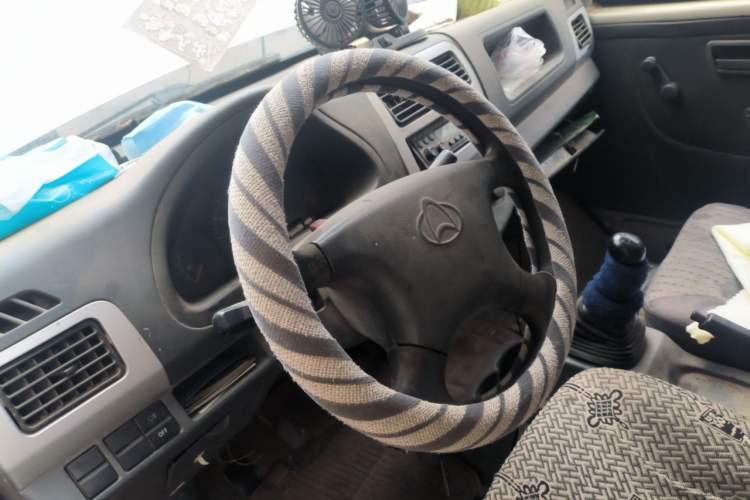 Used CHANGAN KAICHENG Xingguang 4500 2012 1.3L Base Version 4G13S1 Steering Wheel