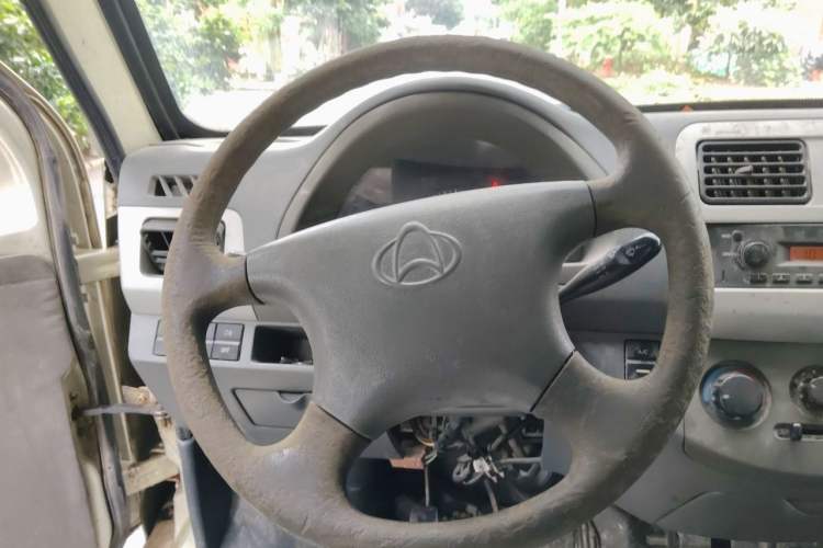 Used CHANGAN KAICHENG Xingguang 4500 2012 1.3L Base Version 4G13S1 Steering Wheel