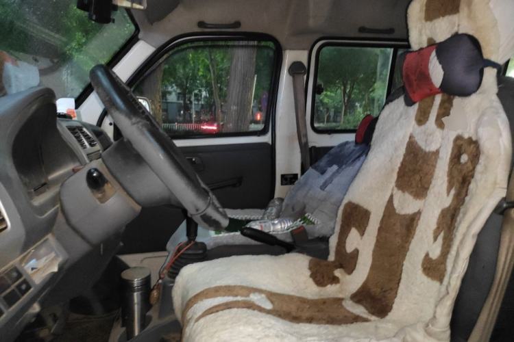 Used CHANGAN KAICHENG Xingguang 4500 2012 1.3L Base Version 4G13S1 Left Front Seat