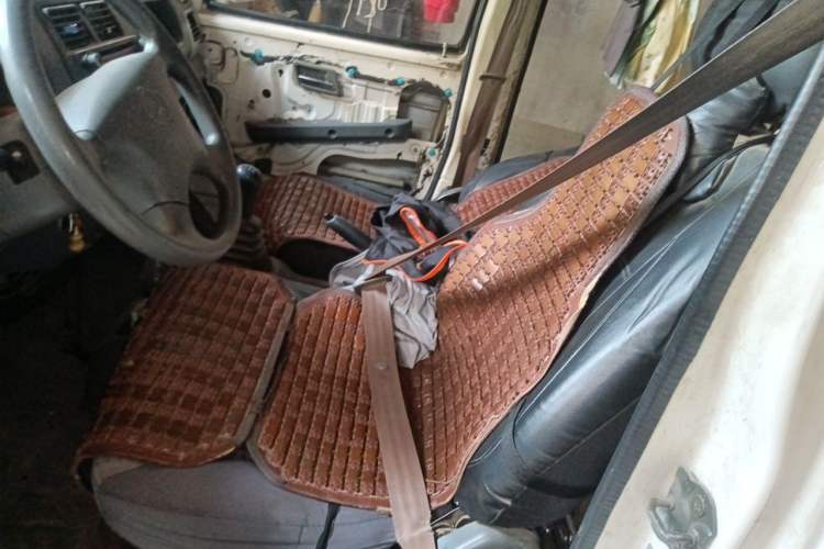 Used CHANGAN KAICHENG Xingguang 4500 2012 1.3L Base Version 4G13S1 Left Front Seat