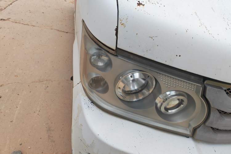 Used CHANGAN KAICHENG Xingguang 4500 2012 1.3L Base Version 4G13S1 Right Front Headlight