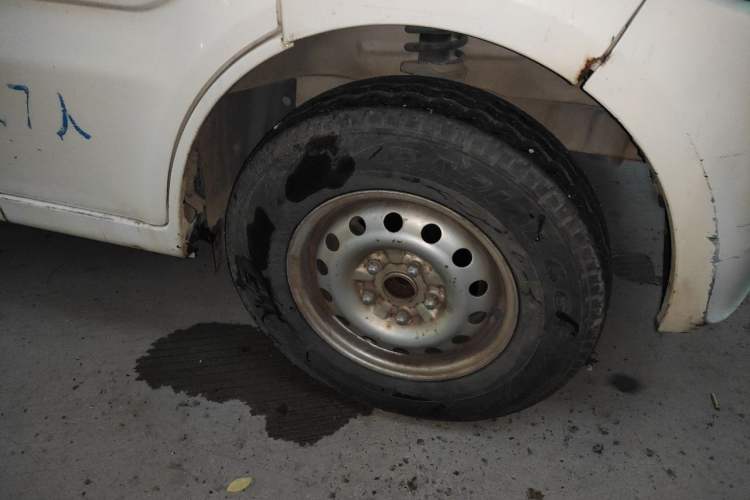 Used CHANGAN KAICHENG Xingguang 4500 2012 1.3L Base Version 4G13S1 Right Front Wheel Hub
