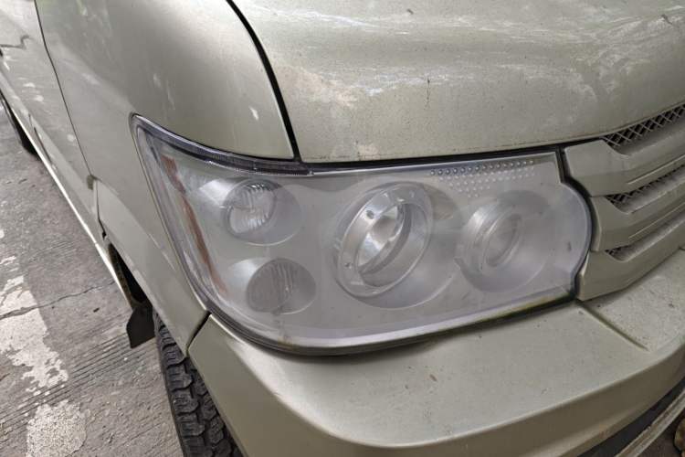 Used CHANGAN KAICHENG Xingguang 4500 2012 1.3L Base Version 4G13S1 Right Front Headlight