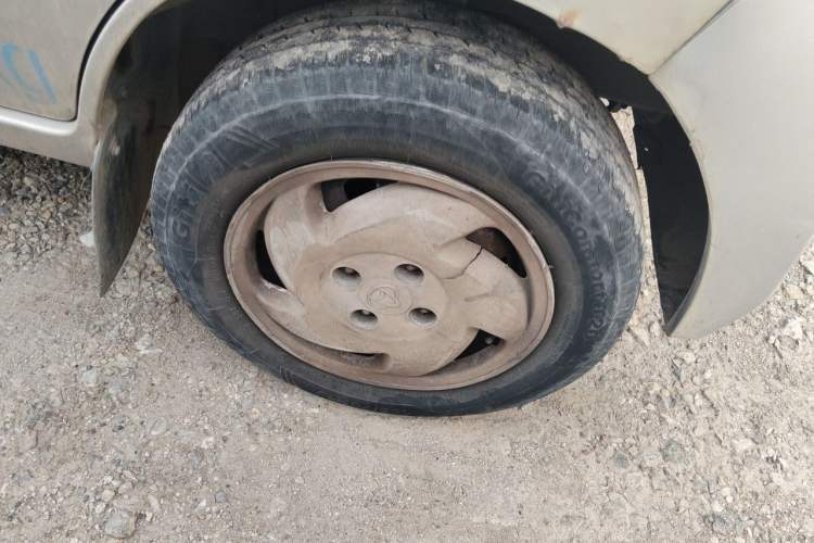Used CHANGAN KAICHENG Xingka  Right Front Wheel Hub