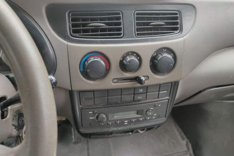 Used CHANGAN KAICHENG Xingka 2013 1.0L Base Version S201 Audio And AC Panel