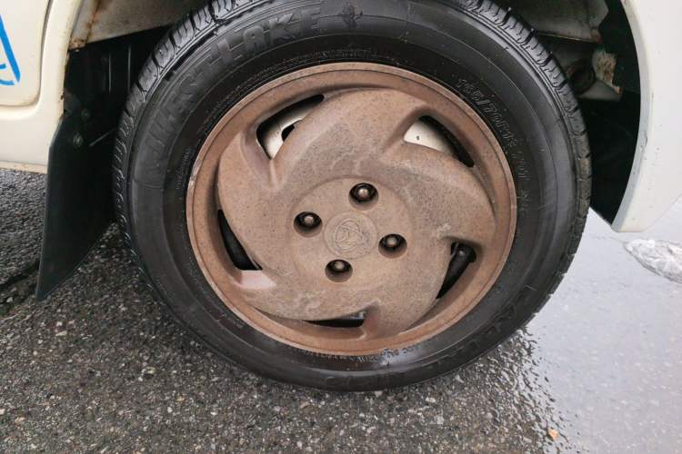 Used CHANGAN KAICHENG Xingka  Right Front Wheel Hub