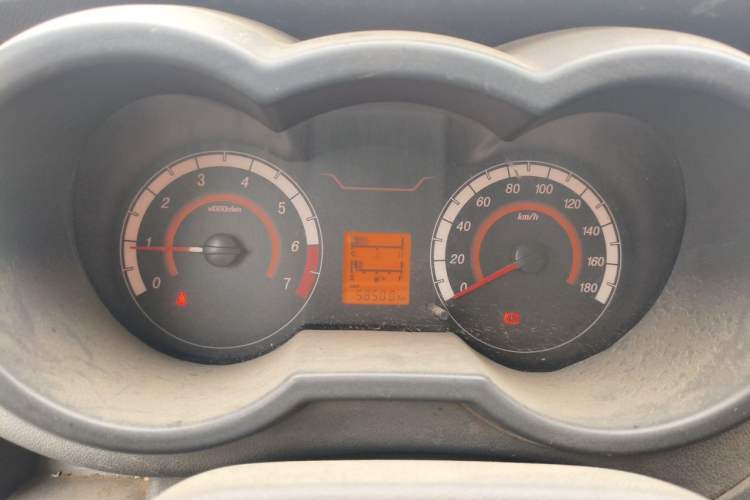 Used CHANGAN KAICHENG Xingka 2015 1.2L S201 Basic Version with Extended Length Instrument Cluster