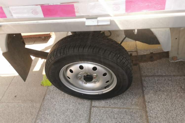 Used CHANGAN KAICHENG Xingka 2015 1.2L S201 Standard-Size Extended Right Rear Wheel Hub