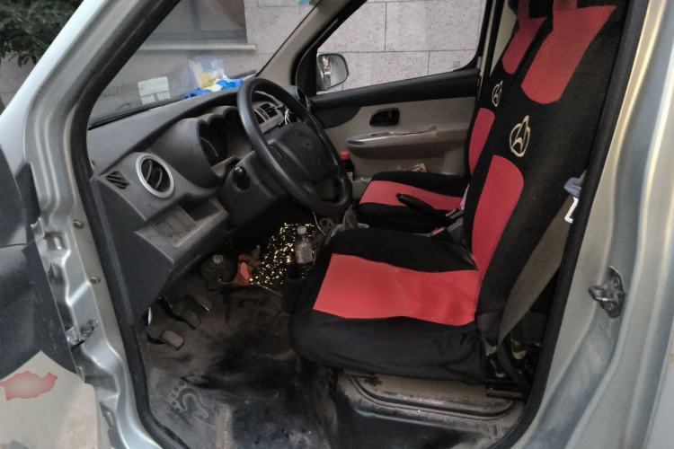 Used CHANGAN KAICHENG Xingka 2015 1.2L S201 Basic Version with Extended Length Left Rear Seat