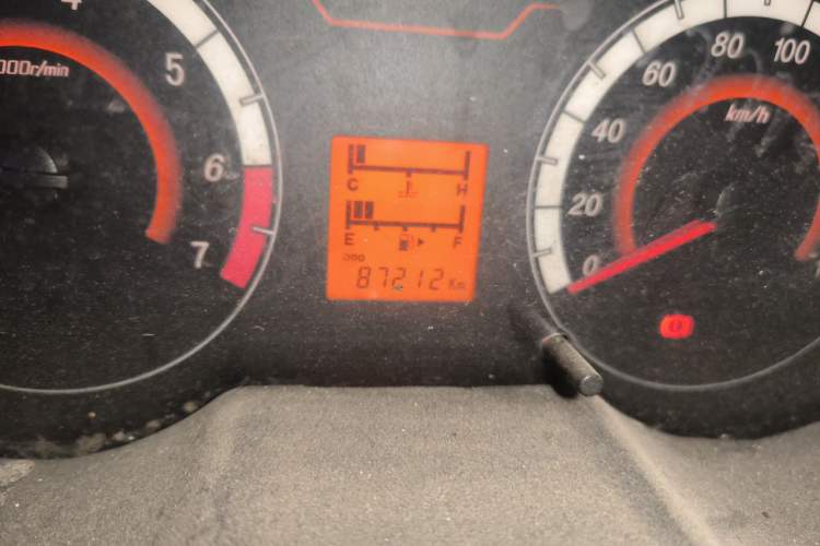 Used CHANGAN KAICHENG Xingka 2015 1.2L S201 Basic Version with Extended Length Odometer Close Up