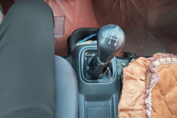 Used CHANGAN KAICHENG Xingka 2018 1.5L Base Version Double Cab Gear Lever