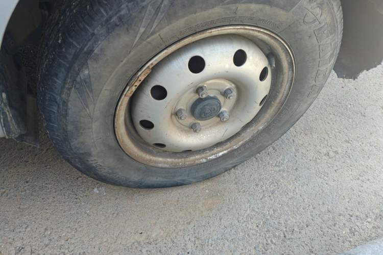 Used CHANGAN KAICHENG Xingka 2019 1.5L Base Double-Cab Pickup Truck DAM15R1 Right Front Wheel Hub