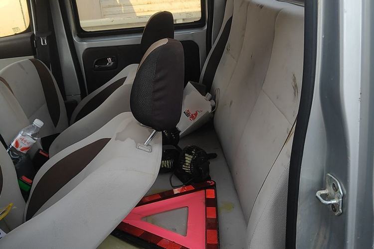 Used CHANGAN KAICHENG Xingka 2020 1.5L Standard-Grade Double-Cab Pickup Truck DAM15KR Left Rear Seat