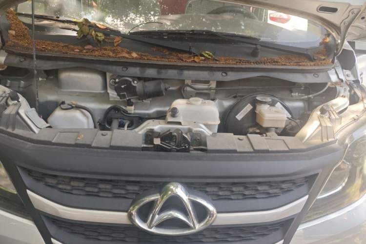 Used CHANGAN KAICHENG Xingka 2021 1.5L Standard-Grade Long-Wheelbase Double-Cab JL473QH Engine Bay