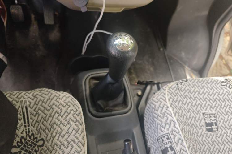 Used CHANGAN KAICHENG Xingka 2021 1.5L Standard-Grade Long-Wheelbase Double-Cab JL473QH Gear Lever