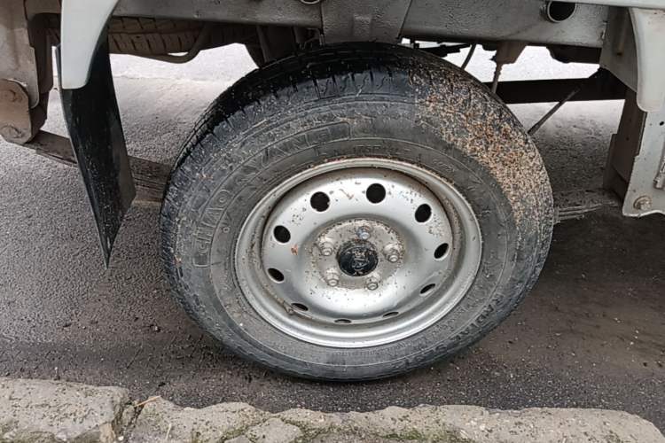 Used CHANGAN KAICHENG Xingka 2021 1.5L Standard Long-Wheelbase Single-Cab JL473QH Right Rear Wheel Hub