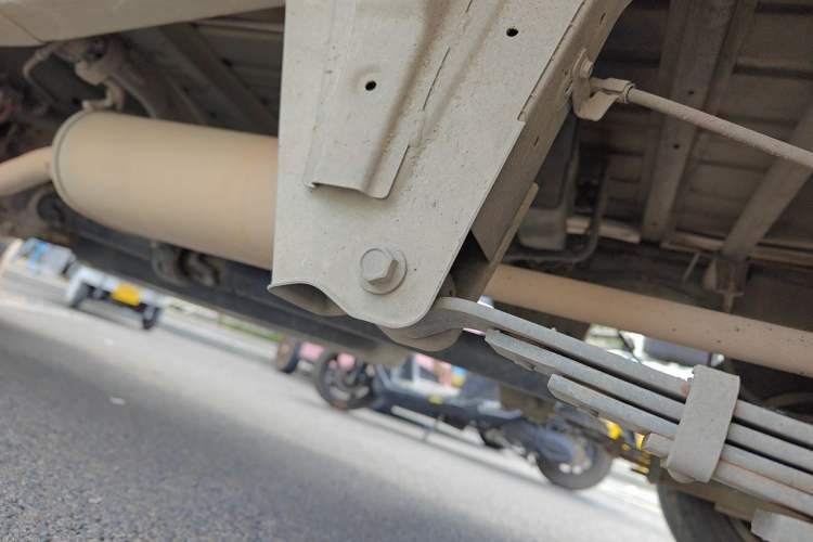 Used CHANGAN KAICHENG Xingka  Chassis Rear Left