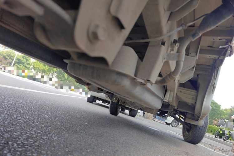 Used CHANGAN KAICHENG Xingka  Chassis Rear Right