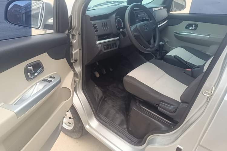 Used CHANGAN KAICHENG Xingka 2023 1.5L GDI Single-Row 3.06m Composite-Panel Cargo Van – Comfort Version Driver Seat
