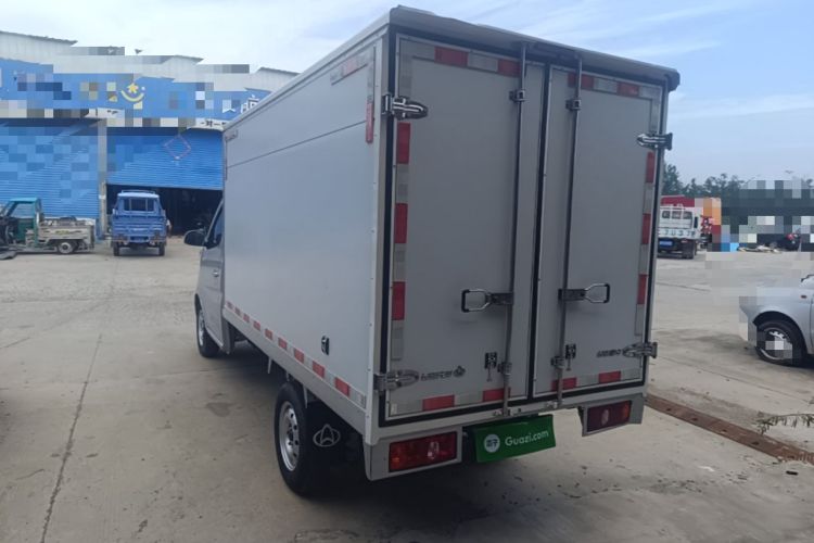 Used CHANGAN KAICHENG Xingka 2023 1.5L GDI Single-Row 3.06m Composite-Panel Cargo Van – Comfort Version Exterior 2