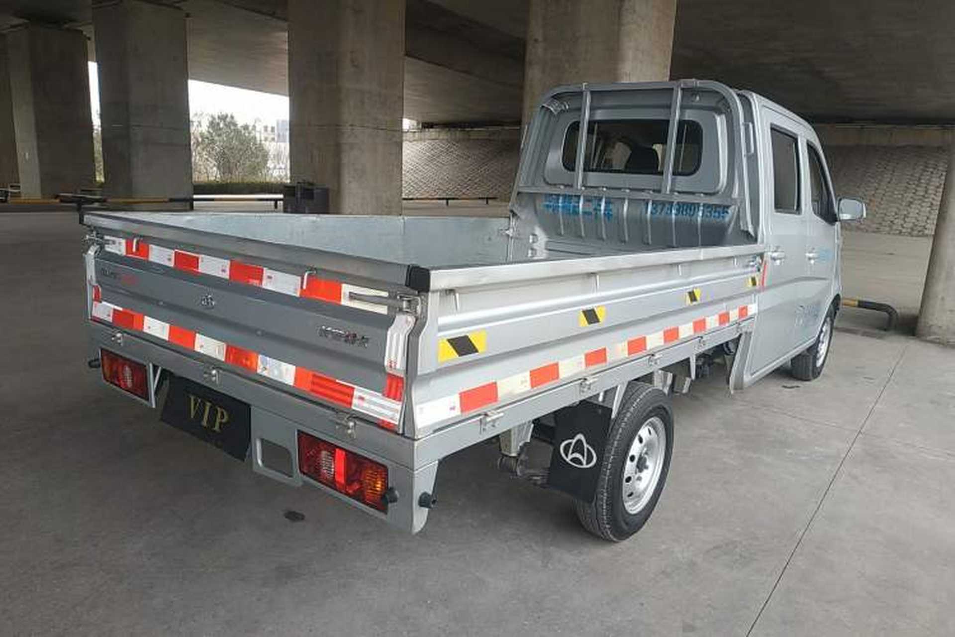 Used CHANGAN KAICHENG Xingka 2023 1.5L GDI Double-Cab 2.55m Cargo Truck – Comfort Version Exterior 5
