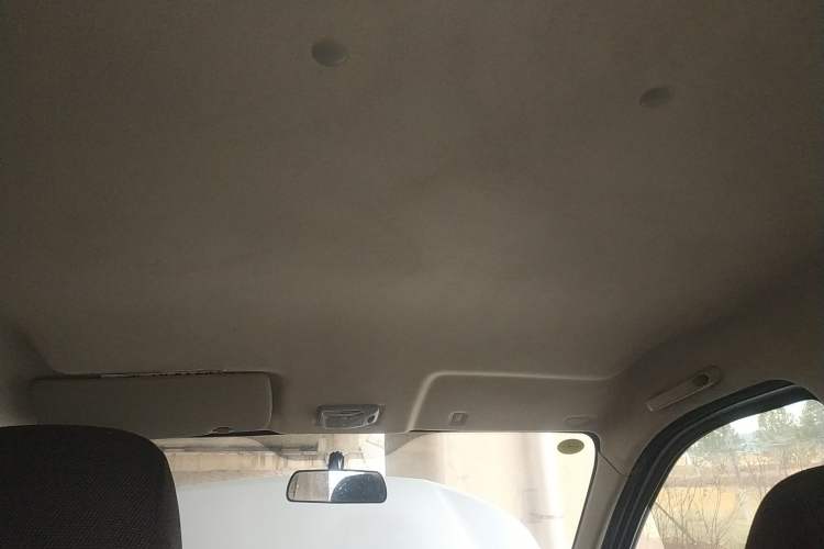 Used CHANGAN KAICHENG Xingka 2023 1.5L GDI Double-Cab 2.55m Cargo Truck – Comfort Version Headliner