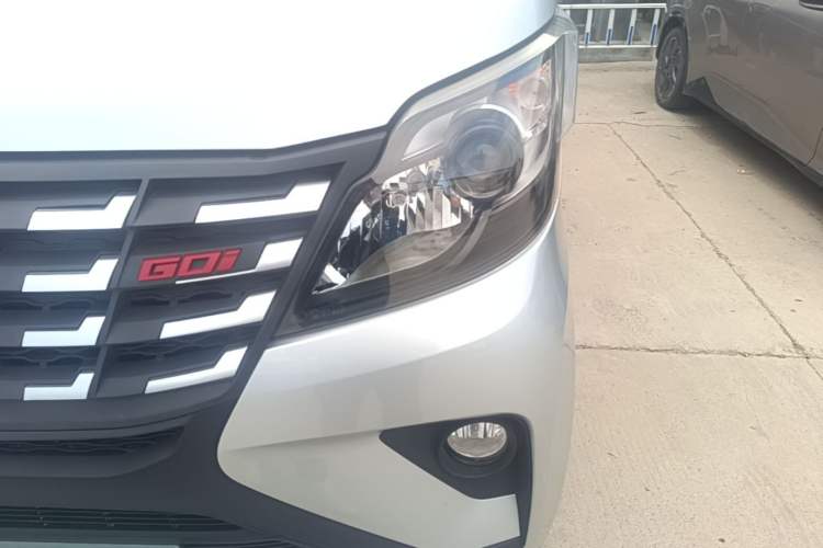 Used CHANGAN KAICHENG Xingka 2023 1.5L GDI Single-Row 3.06m Composite-Panel Cargo Van – Comfort Version Left Front Headlight