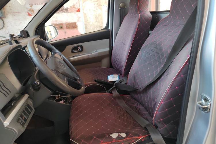Used CHANGAN KAICHENG Xingka 2023 1.5L GDI Single-Row 3.06m Cargo Truck – Comfort Model Left Front Seat