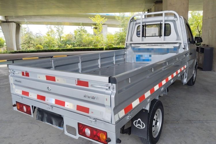 Used CHANGAN KAICHENG Xingka 2023 1.5L GDI Single-Row 3.06m Cargo Truck Standard Model Rear Right 45 Deg