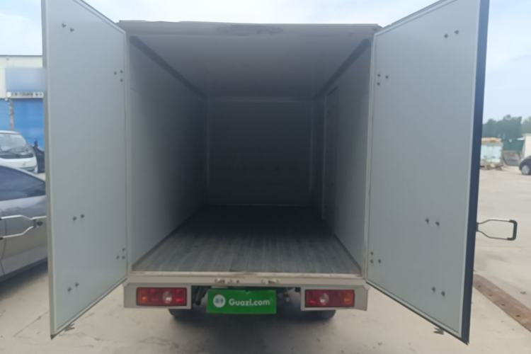 Used CHANGAN KAICHENG Xingka 2023 1.5L GDI Single-Row 3.06m Composite-Panel Cargo Van – Comfort Version Trunk