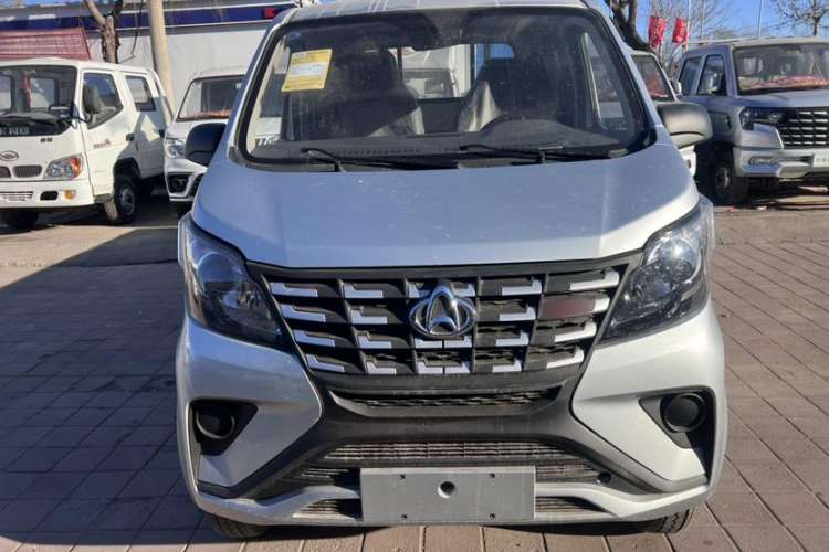 Used CHANGAN KAICHENG Xingka 2024 1.5L GDI Single-Row Short-Box Cargo Truck Basic Version Exterior 1