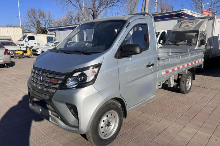 Used CHANGAN KAICHENG Xingka 2024 1.5L GDI Single-Row Short-Box Cargo Truck Basic Version Exterior 5