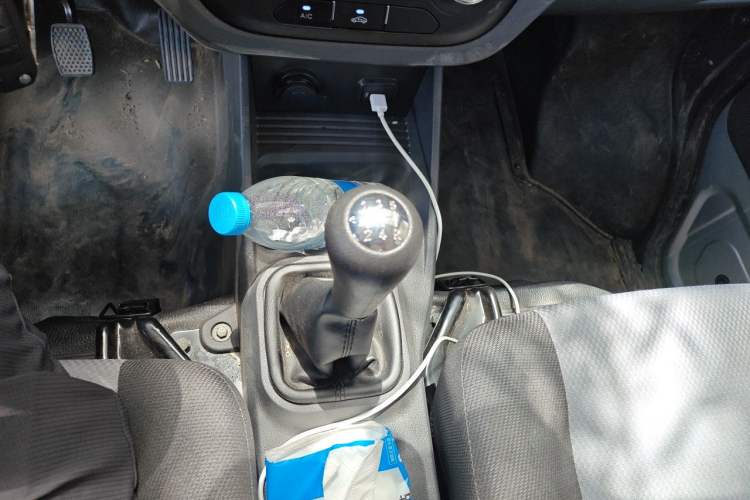 Used CHANGAN KAICHENG Xingka 2024 1.5L GDI Single-Row Short-Box Cargo Truck Standard Version Gear Lever