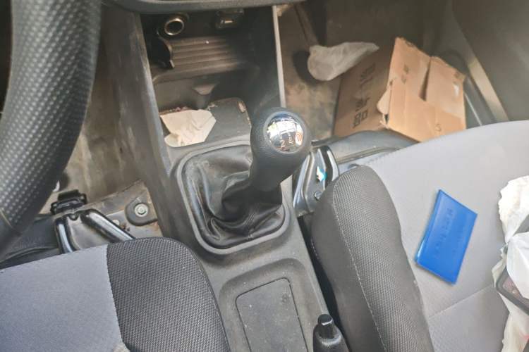 Used CHANGAN KAICHENG Xingka 2024 1.5L GDI Single-Row Short-Box Cargo Truck Standard Version Gear Lever
