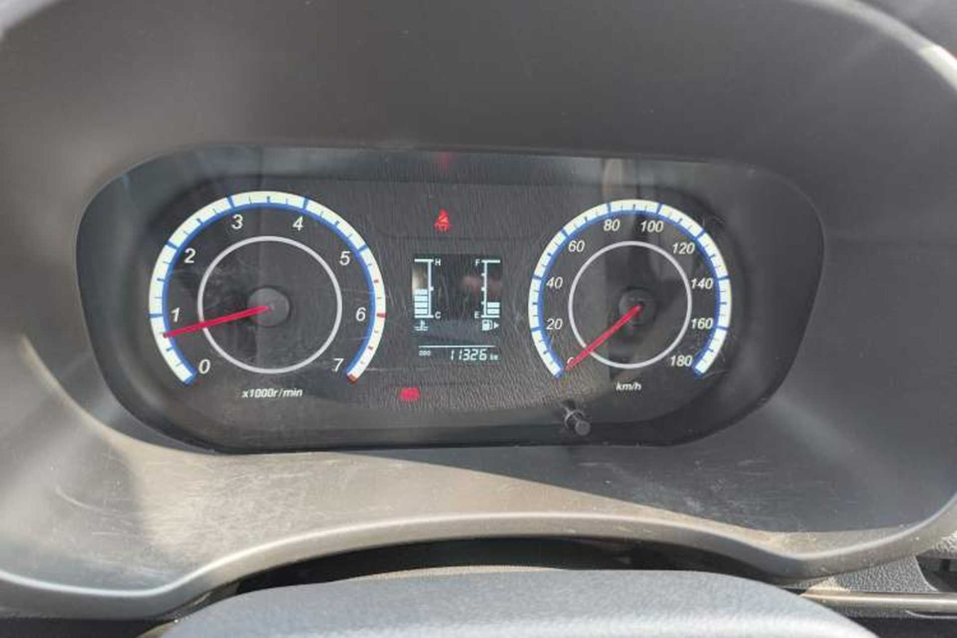 Used CHANGAN KAICHENG Xingka 2024 1.5L GDI Double-Cab Long-Box Cargo Vehicle – Comfort Edition Instrument Cluster