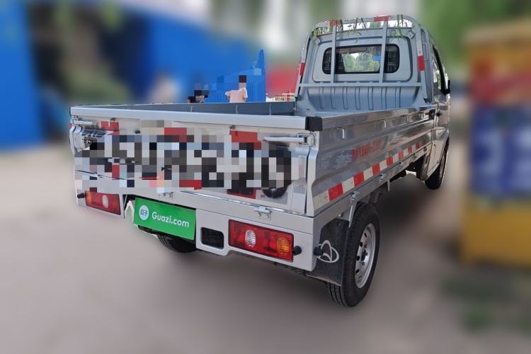 Used CHANGAN KAICHENG Xingka 2024 1.5L GDI Single-Row Short-Box Cargo Truck Standard Version Rear Right 45 Deg