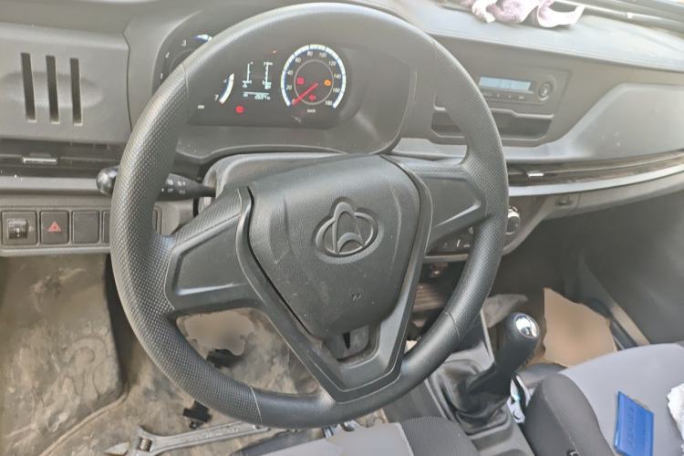 Used CHANGAN KAICHENG Xingka 2024 1.5L GDI Single-Row Short-Box Cargo Truck Standard Version Steering Wheel