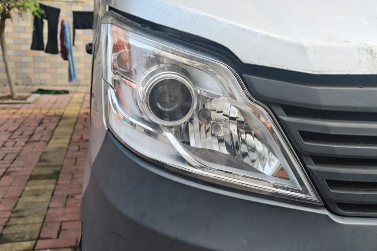 Used CHANGAN KAICHENG Xingka C Series 2019 1.2L Single-Row Truck Base Model JL473Q Right Front Headlight