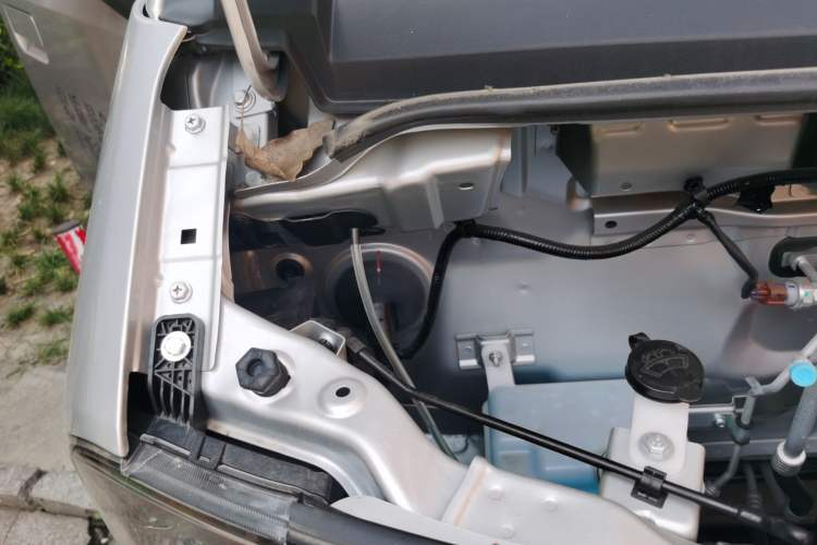 Used CHANGAN KAICHENG Xingka PLUS  Engine Bay Right