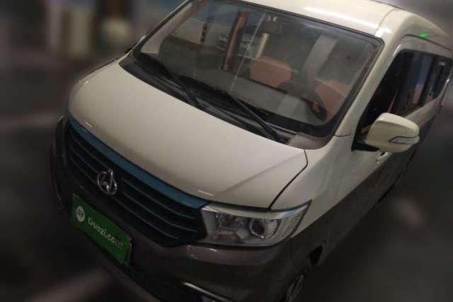 Used CHANGAN KUAYUE 2021 Luxury 6-Seater Passenger Bus with Huichuan System