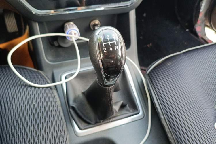 Used CHANGAN KUAYUE Wang F3 2021 1.6L Luxury Short-Wheelbase DAM16KL Gear Lever