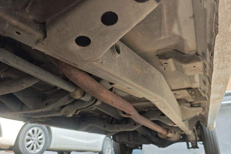 Used CHANGAN KUAYUE Wang F3 2021 1.6L Luxury Long-Wheelbase DAM16KL Chassis Front Left