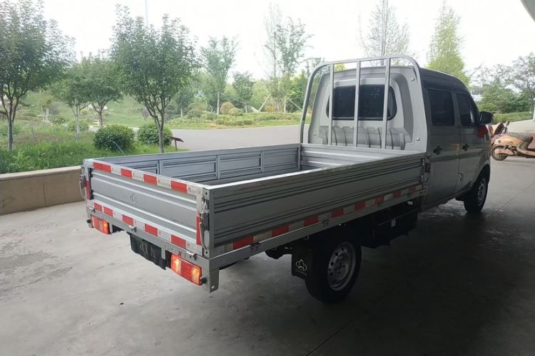 Used CHANGAN KUAYUE Wang X1 2018 1.2L Standard Model Double-Cab with Single Rear Wheel Standard Cargo Bed – LJ469Q-AEB Exterior 3