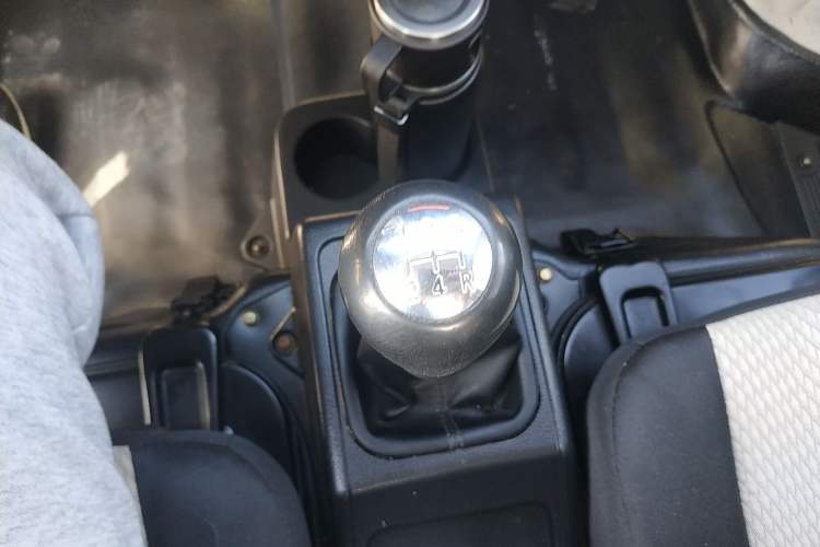 Used CHANGAN KUAYUE Wang X1 2018 1.2L Standard Model Single-Row Rear Single Wheel Extended Cargo Bed LJ469Q-AEB Gear Lever